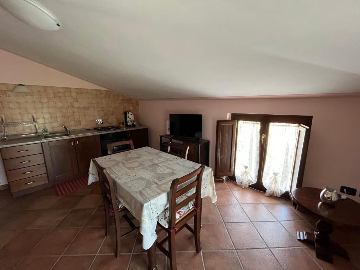 Casa Vacanze Vecchio Frantoio Residenza Leccino Spoleto Exterior foto